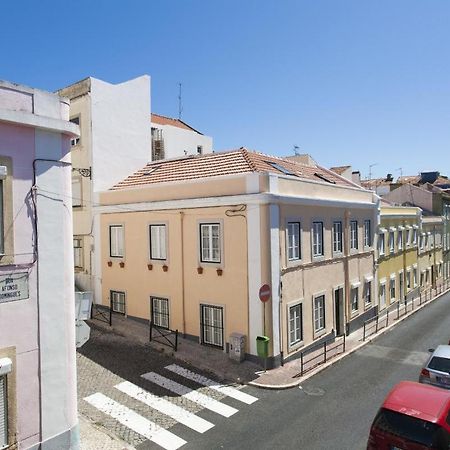 Flh - Charming Graca Duplex Apartment Lisbon Bagian luar foto