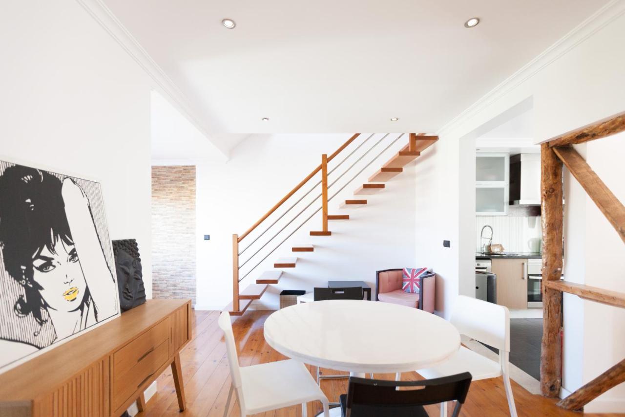 Flh - Charming Graca Duplex Apartment Lisbon Bagian luar foto